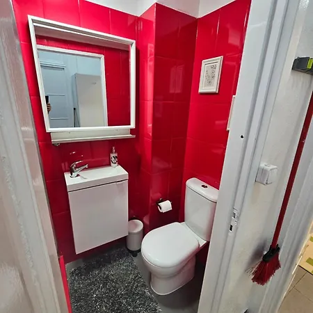 بيت ضيافة Almirante